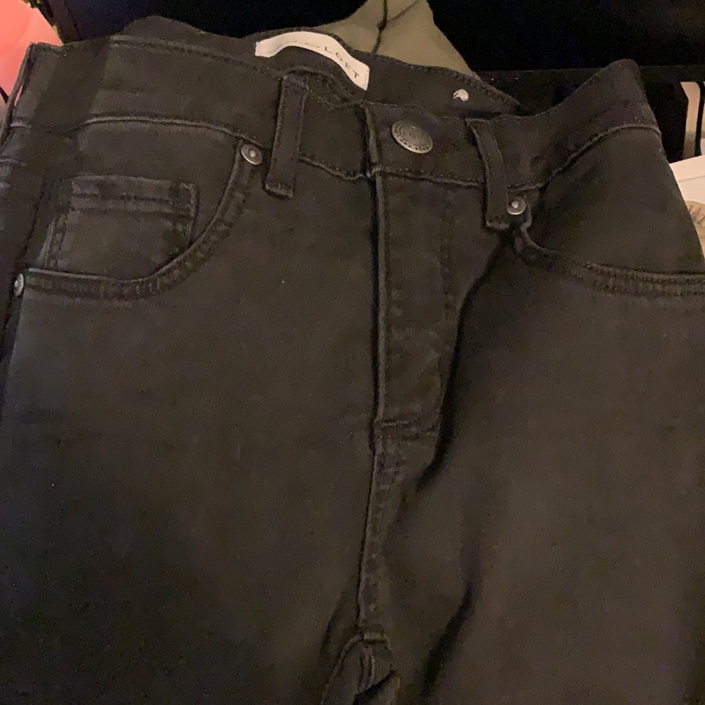 Brand New (never worn) Black Loft Skinny Jeans